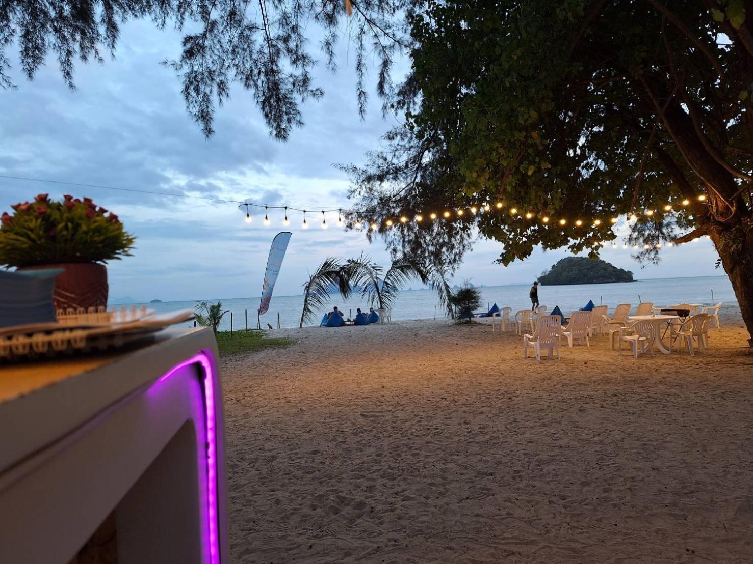 Pan Beachfront Resort Krabi Klong Muang Beach Zewnętrze zdjęcie